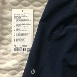 Lululemon Hotty Hot Shorts 4"